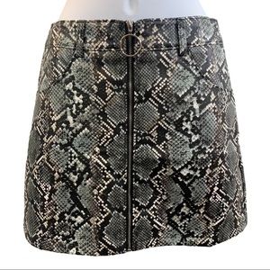 5for20 Wild Honey gray faux snakeskin leather mini skirt